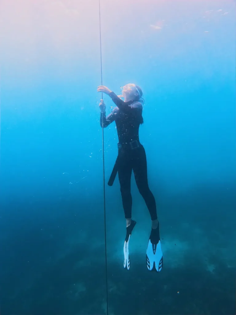 프리다이빙 상승 안전 자세